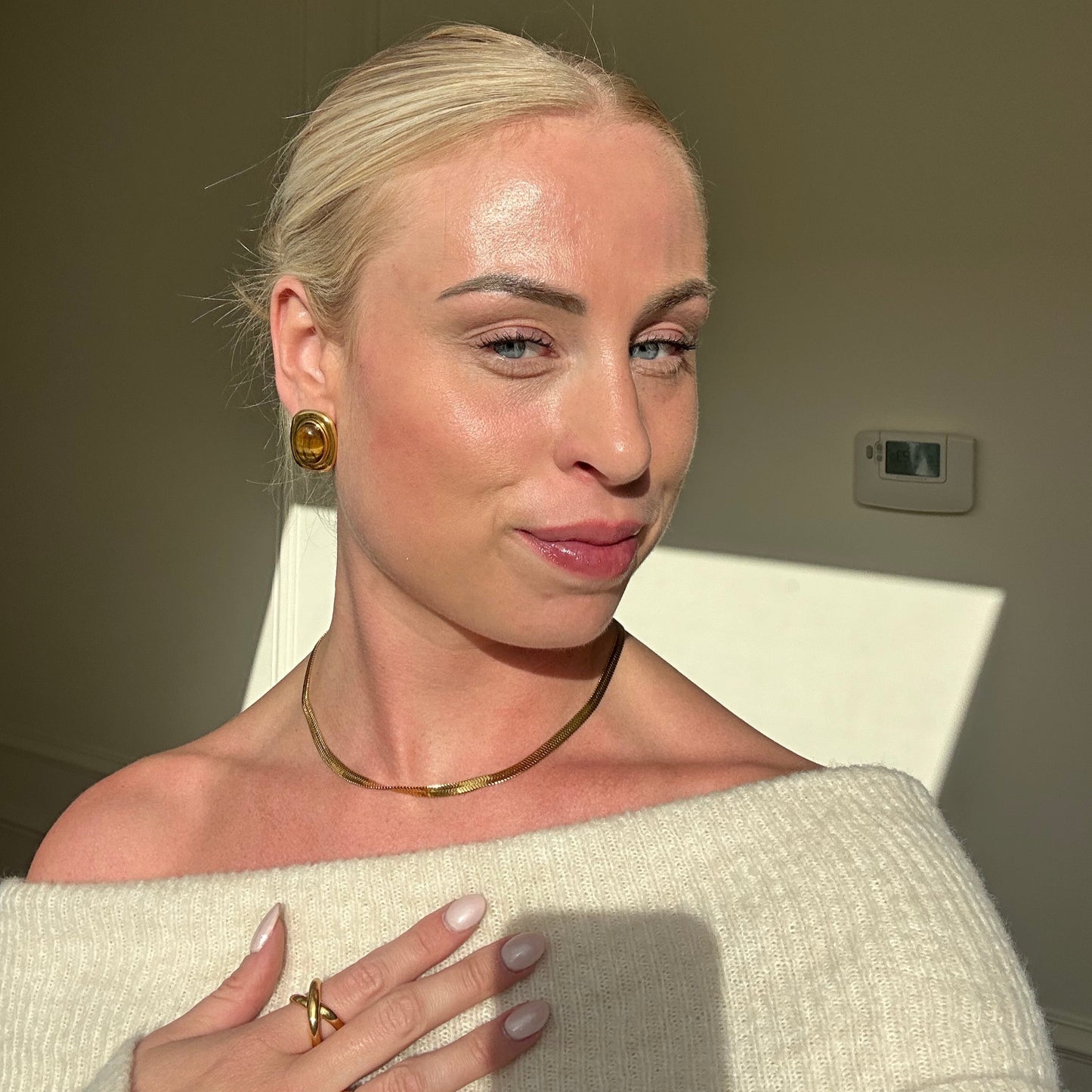 SOLAR EYE EARRINGS