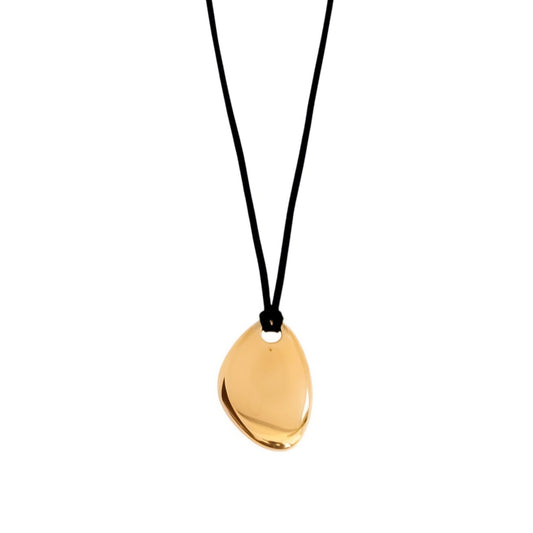 LIORA NECKLACE