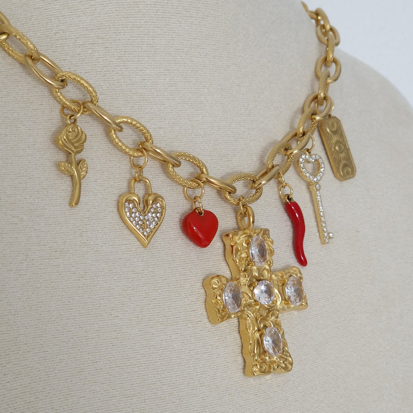Ketting Lola