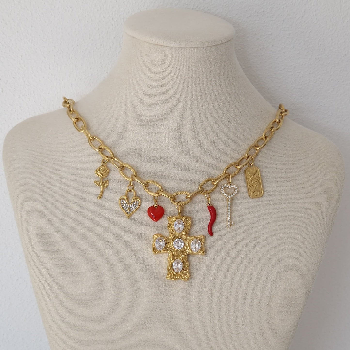 Ketting Lola