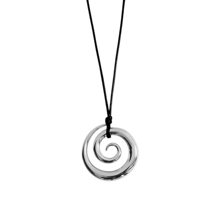 CIRCLÉ NECKLACE